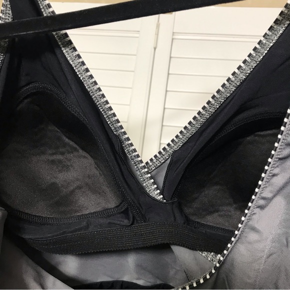 Miraclesuit Horizon One Piece Slimming Swimsuit Tummy Control Size 10 DD - Picture 6 of 8